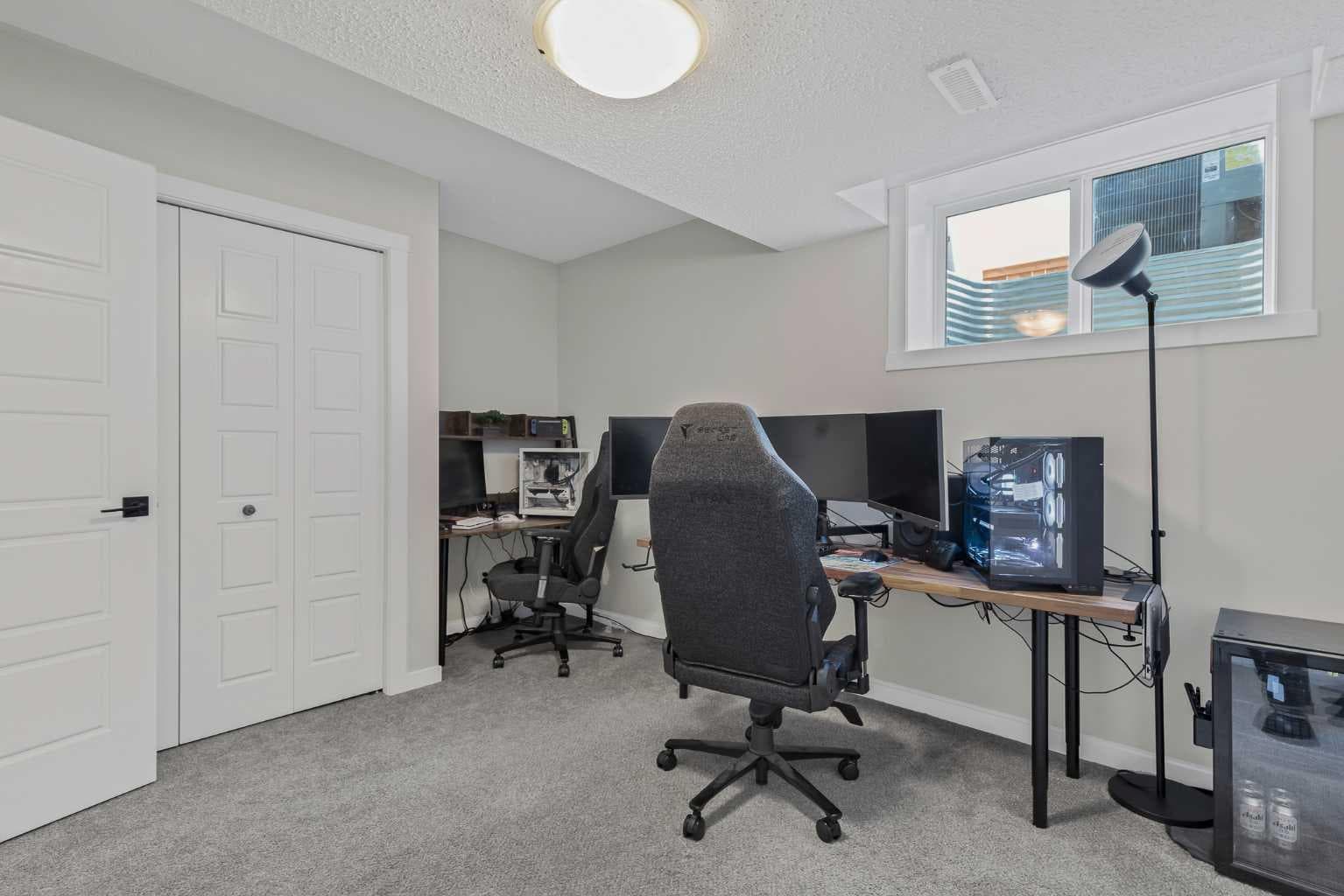 162 Chinook Gate Boulevard SW
