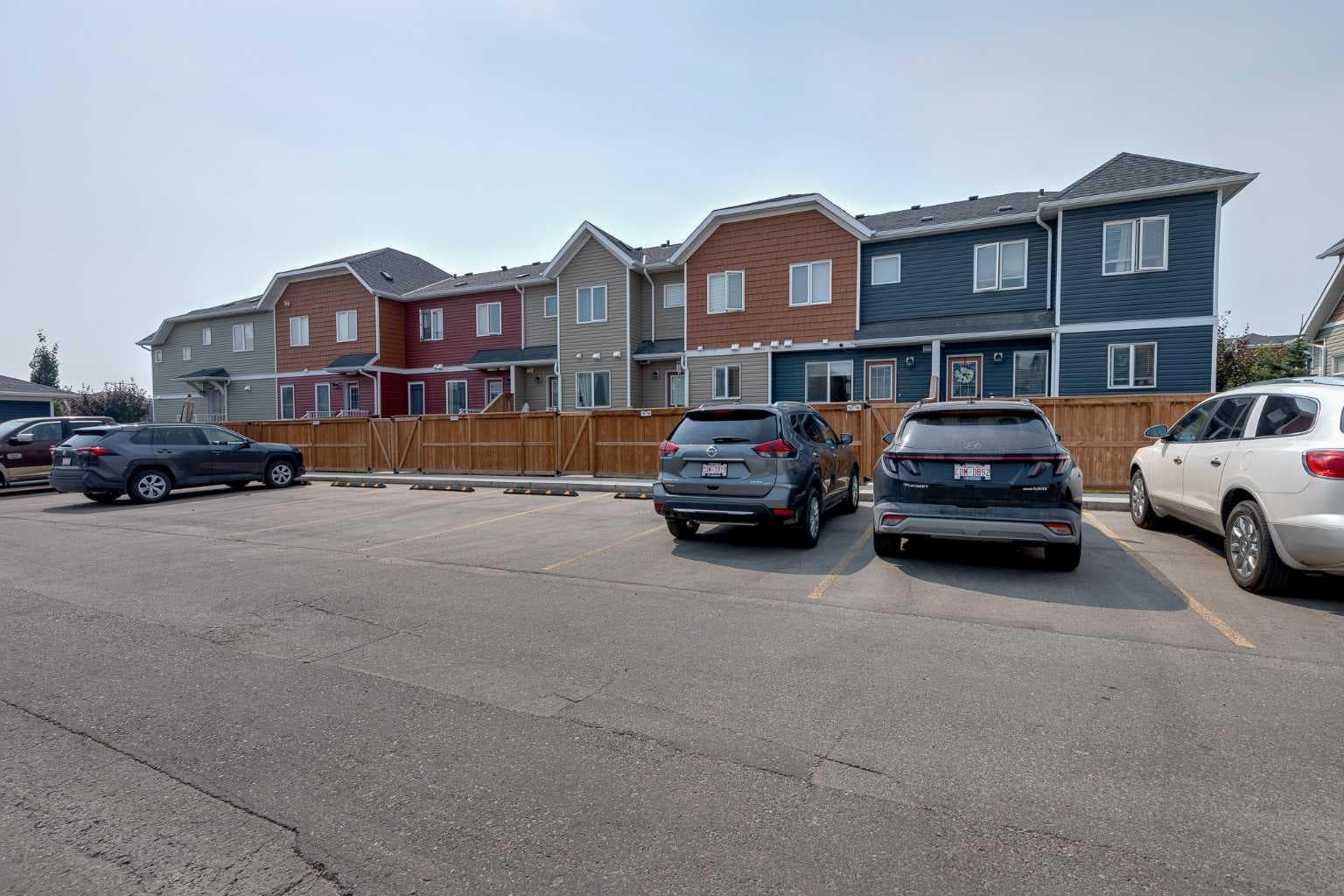 162 Chinook Gate Boulevard SW