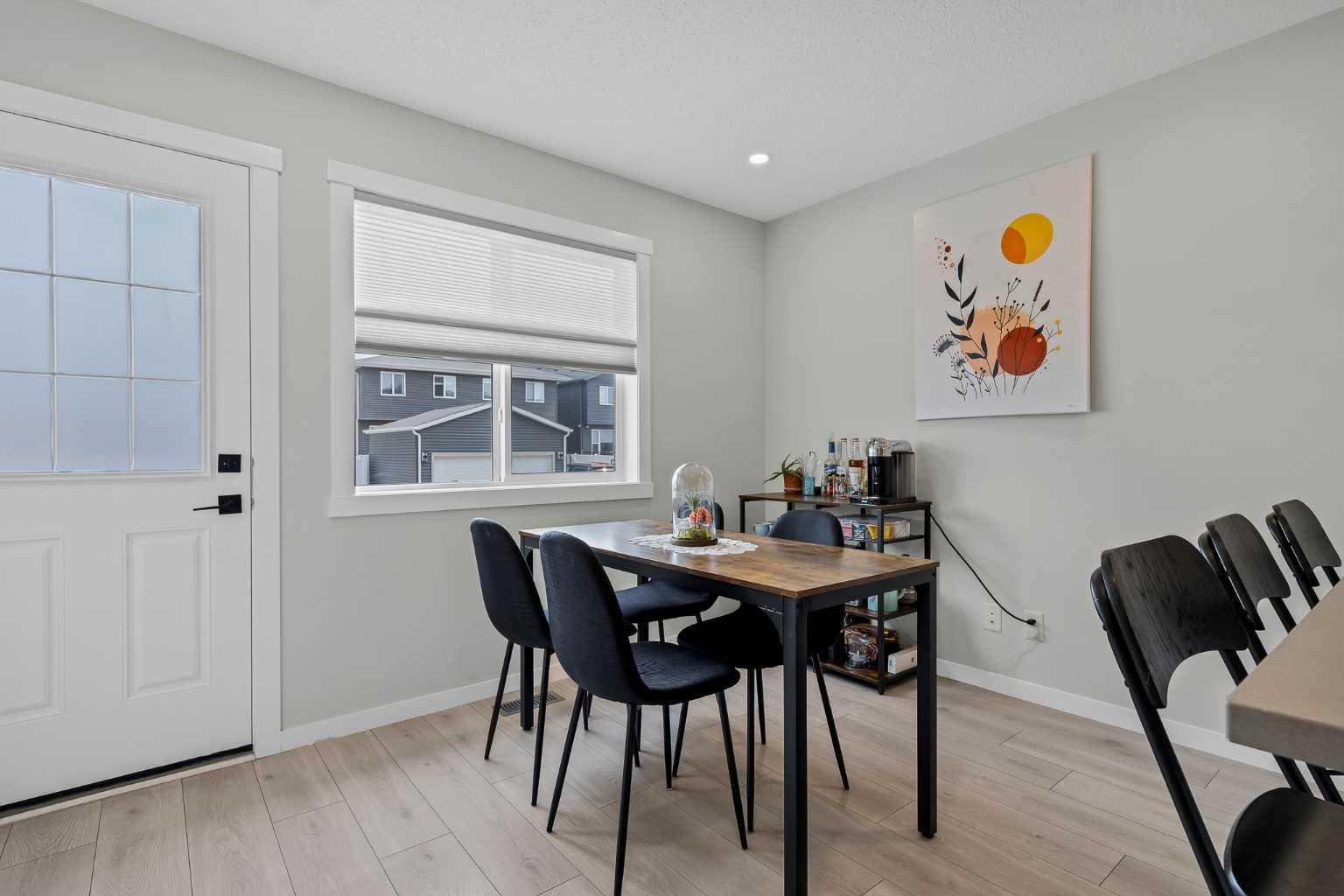162 Chinook Gate Boulevard SW