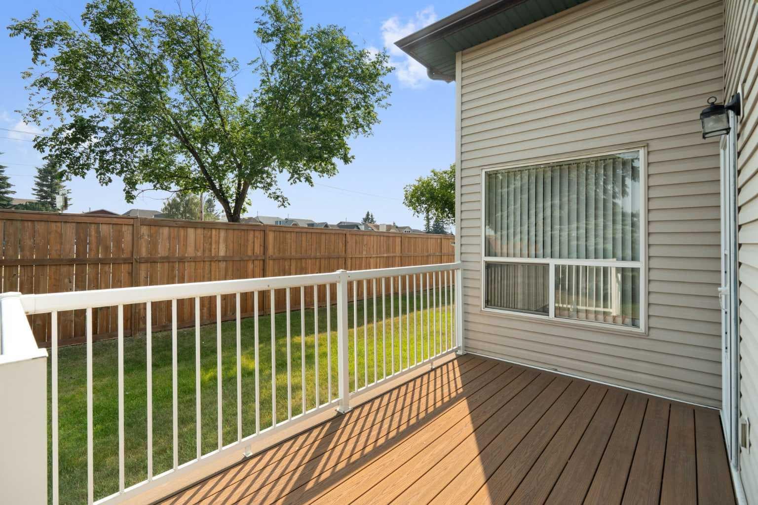 77 Tararidge Circle NE