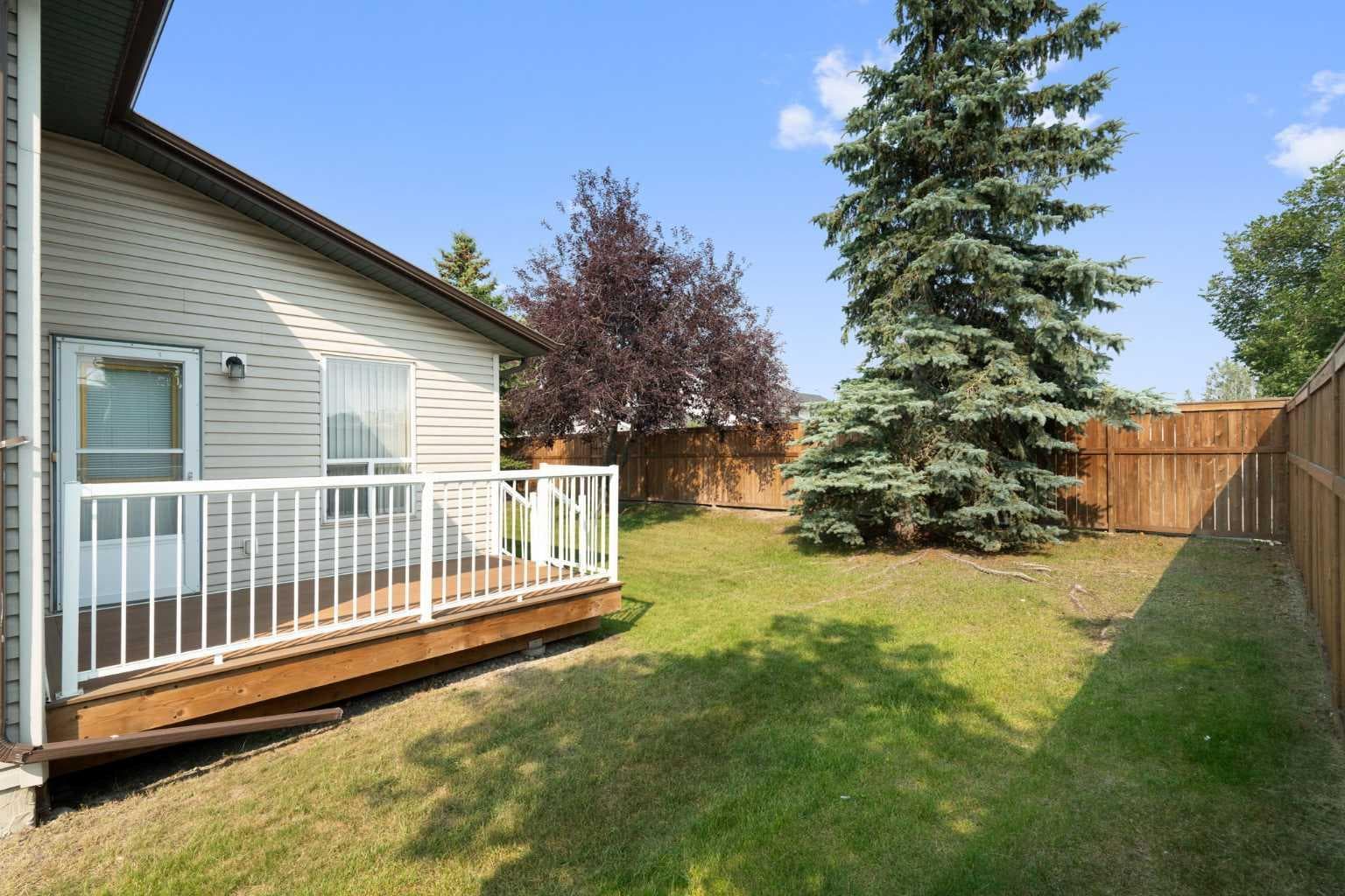77 Tararidge Circle NE