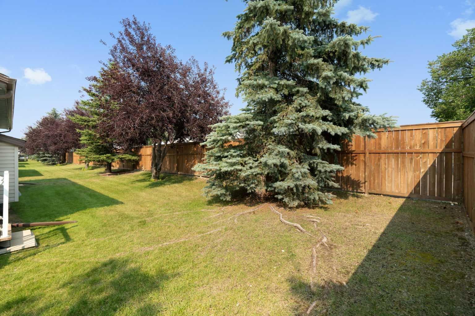 77 Tararidge Circle NE