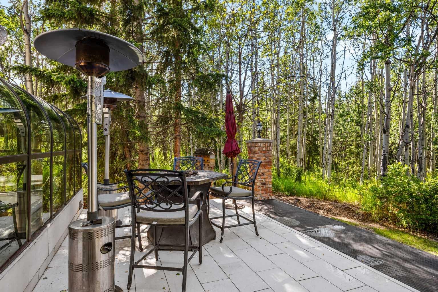 7 Biggar Heights Bay 