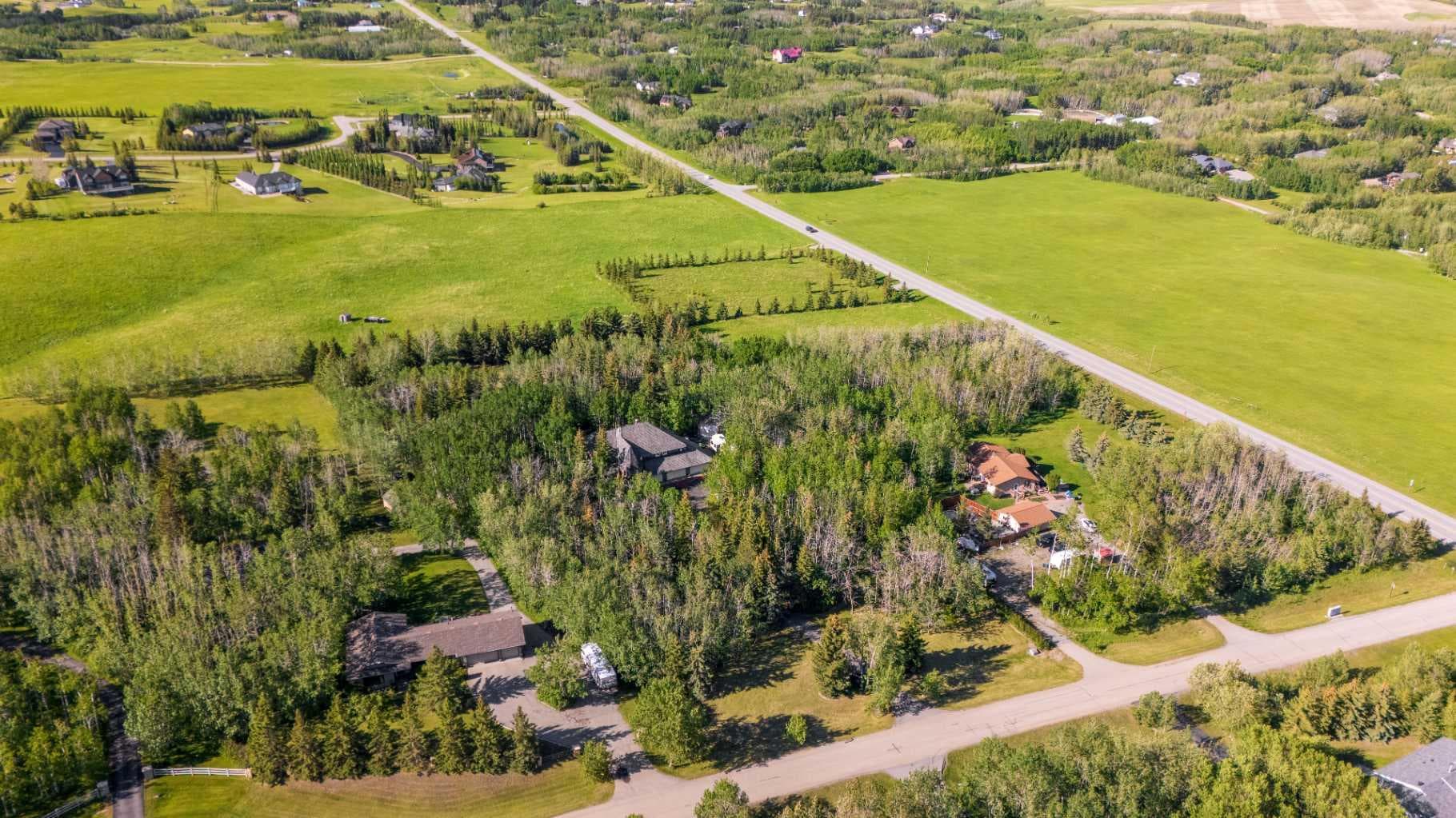 7 Biggar Heights Bay 