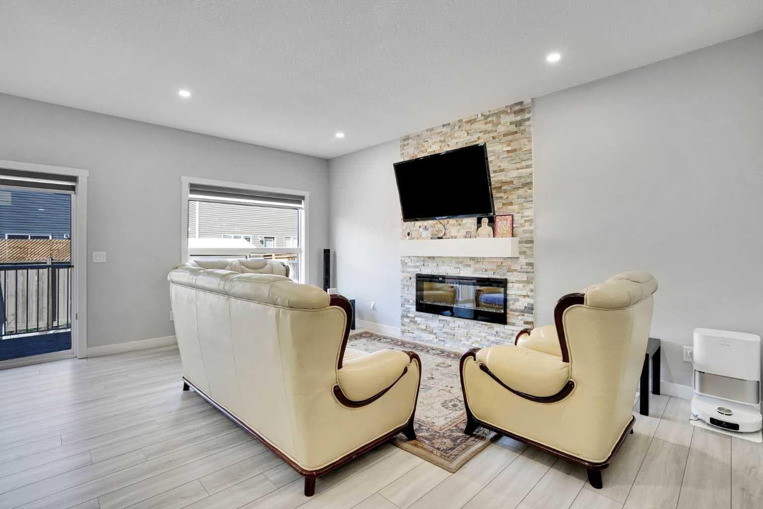 50 Saddlestone Place NE