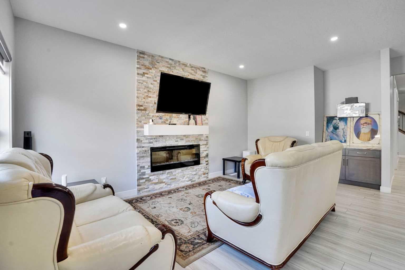 50 Saddlestone Place NE