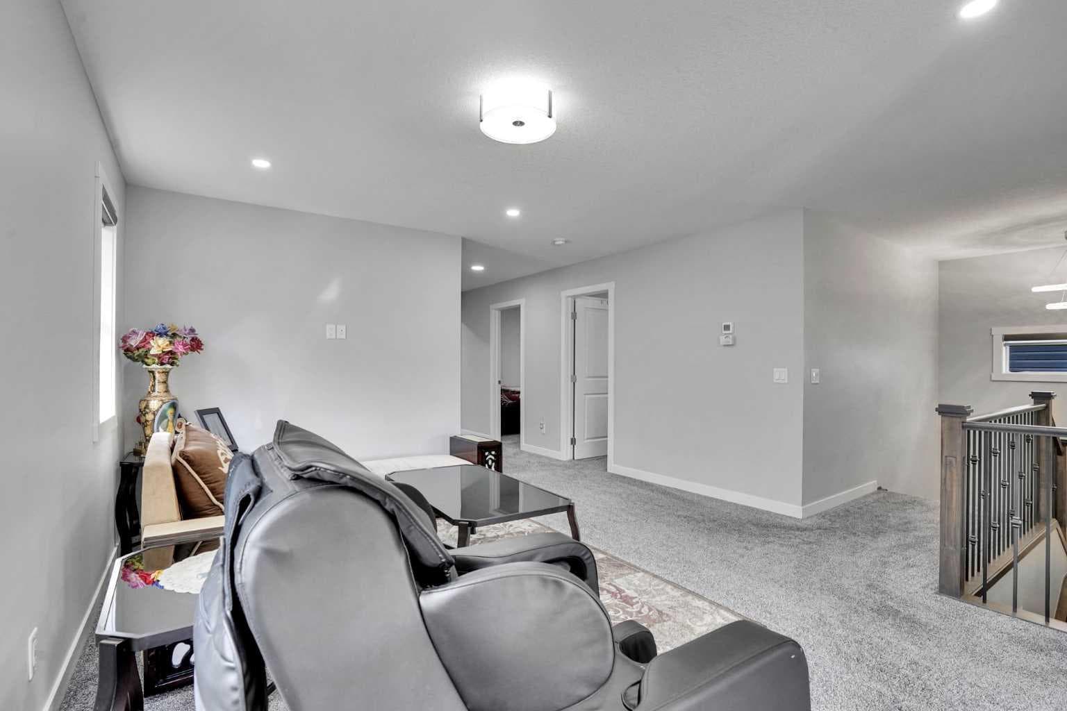 50 Saddlestone Place NE