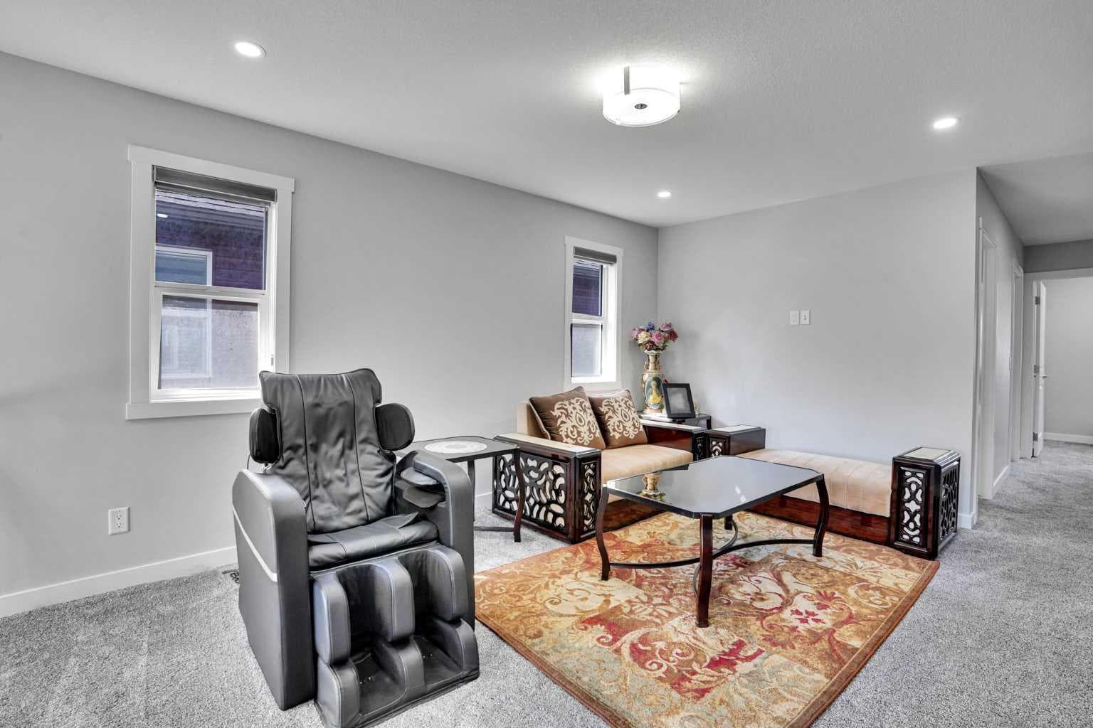 50 Saddlestone Place NE