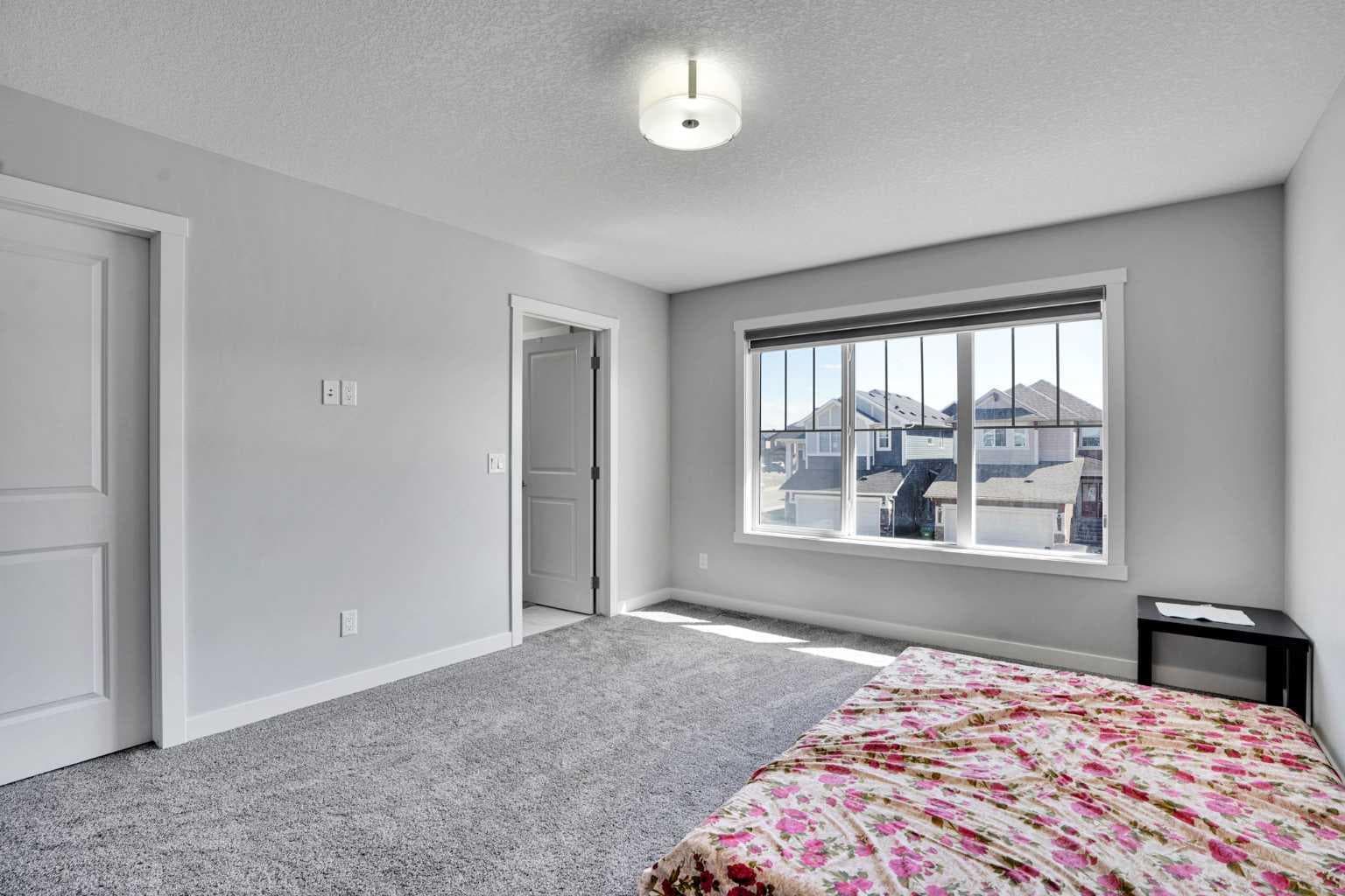 50 Saddlestone Place NE