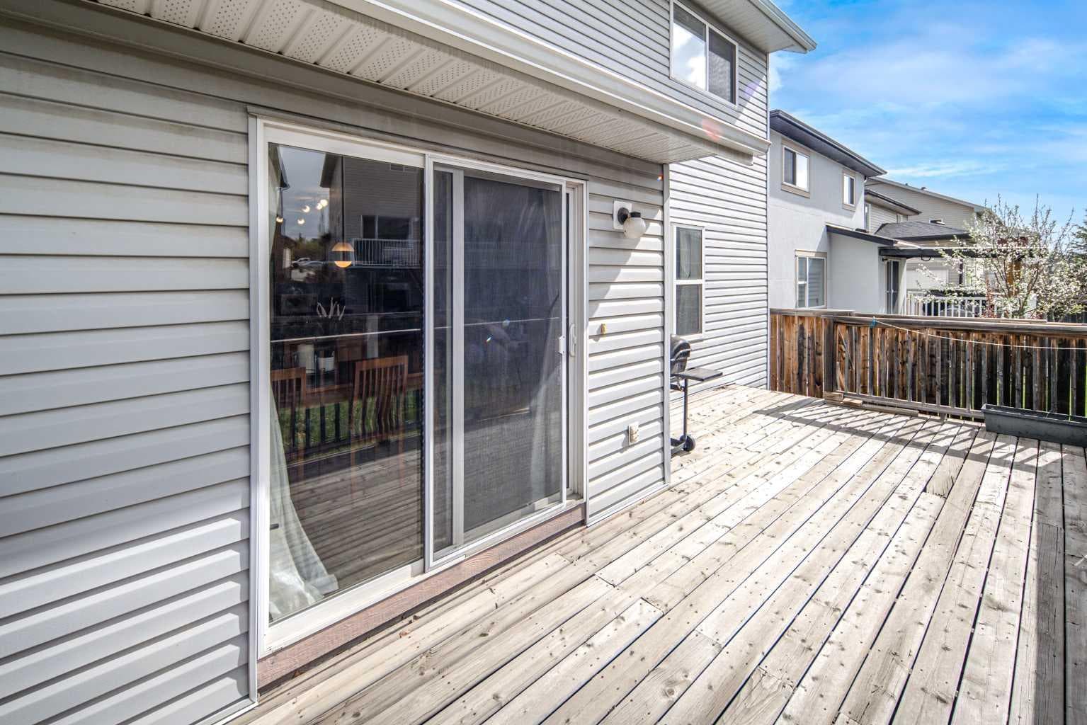 96 Panamount Manor NW