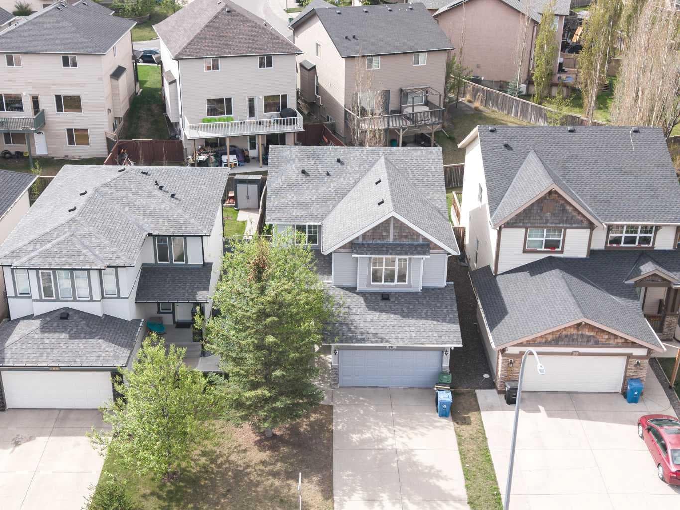 96 Panamount Manor NW