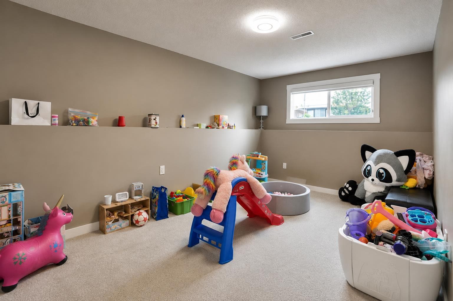 115 Abingdon Crescent NE