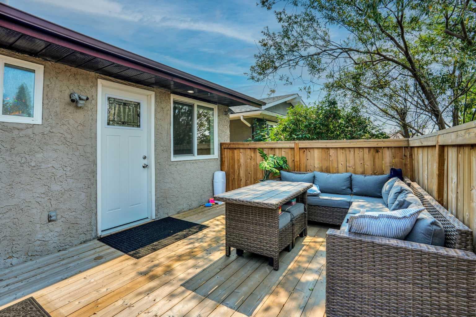 115 Abingdon Crescent NE
