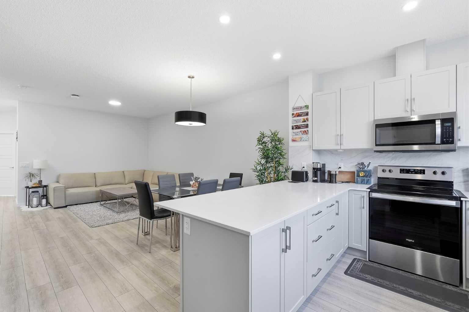 44 Amblefield Avenue NW