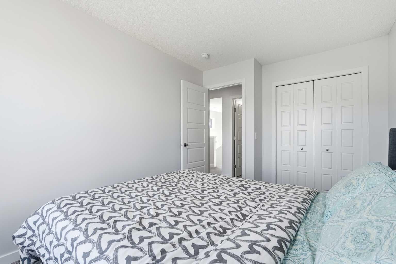 44 Amblefield Avenue NW
