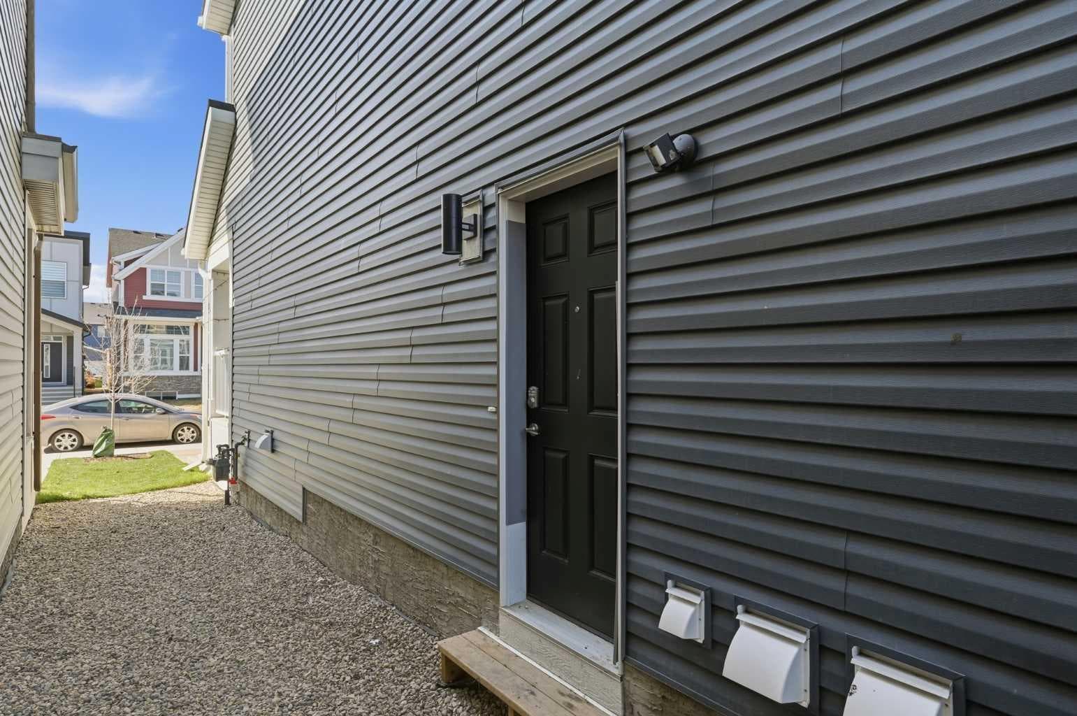 44 Amblefield Avenue NW