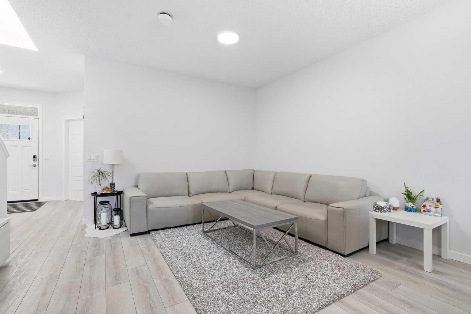 44 Amblefield Avenue NW