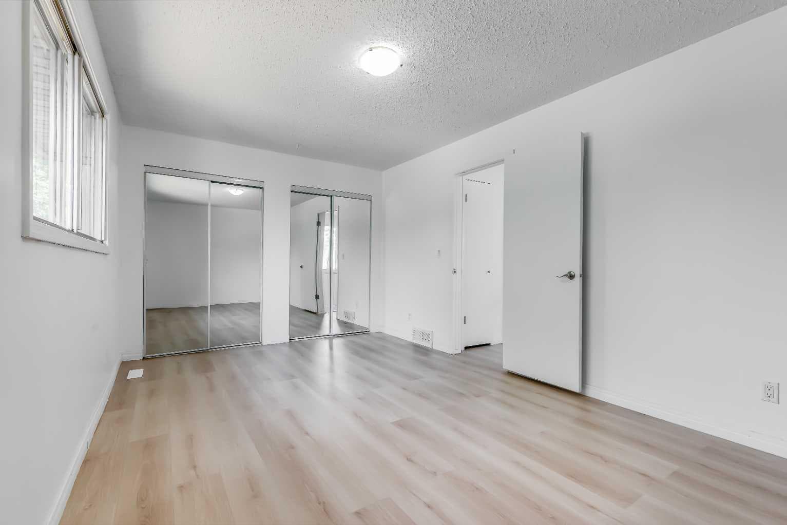 264 Templeview Way NE