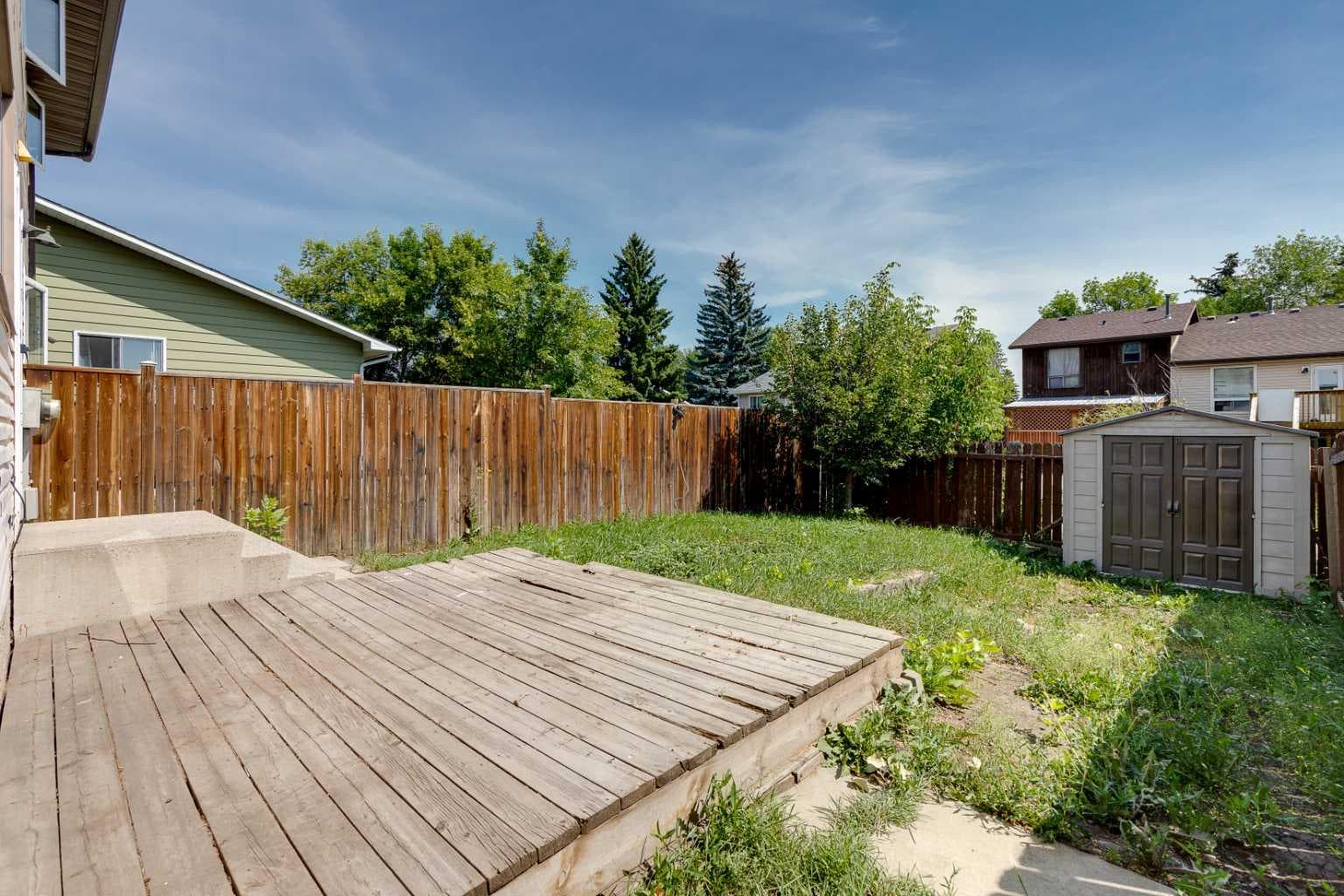264 Templeview Way NE