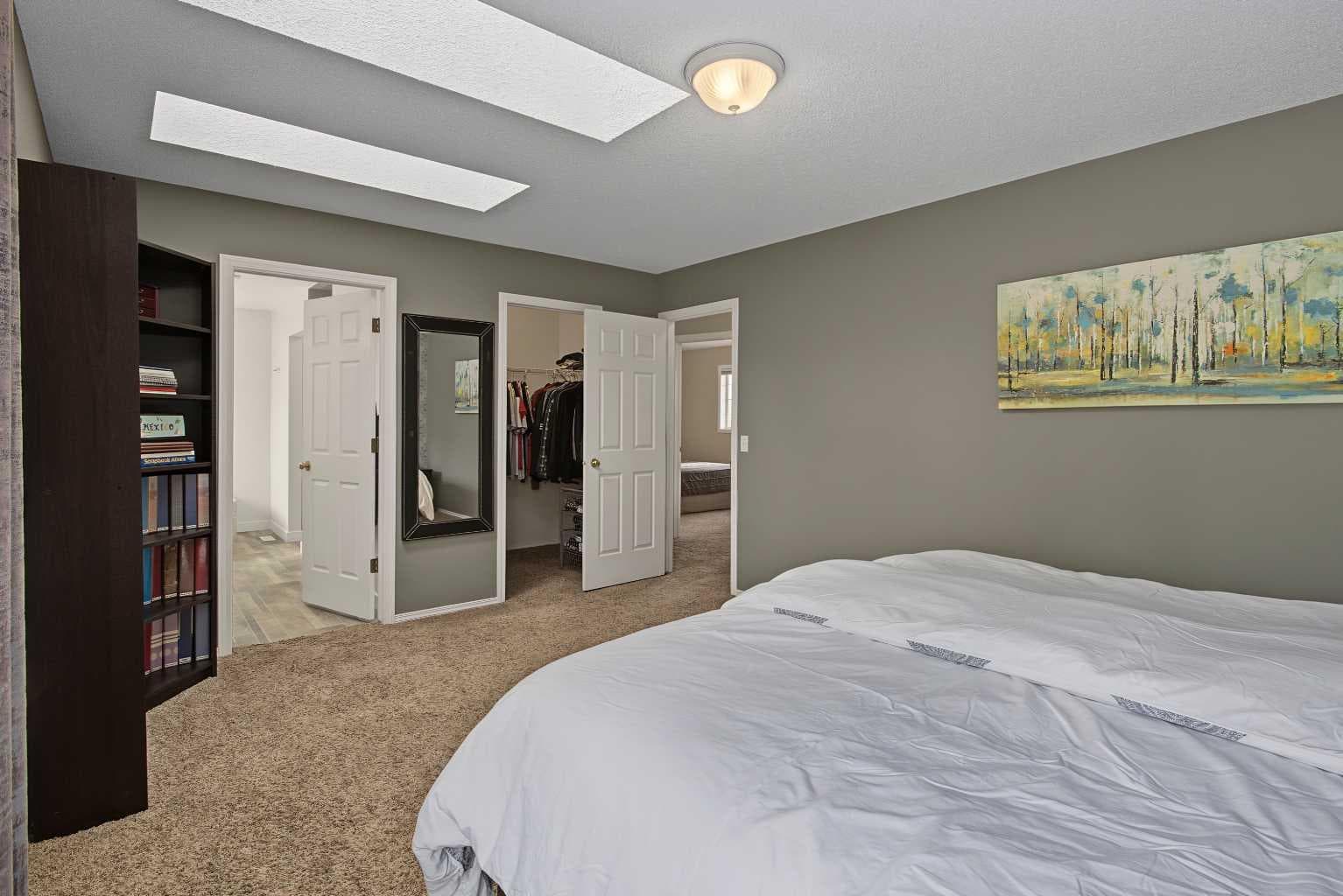 21 Edgebrook Park NW