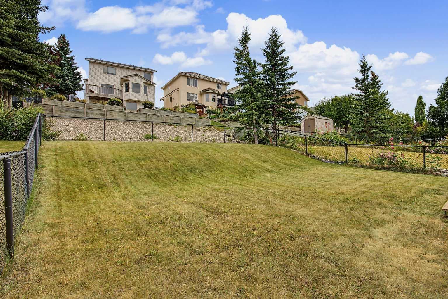 21 Edgebrook Park NW