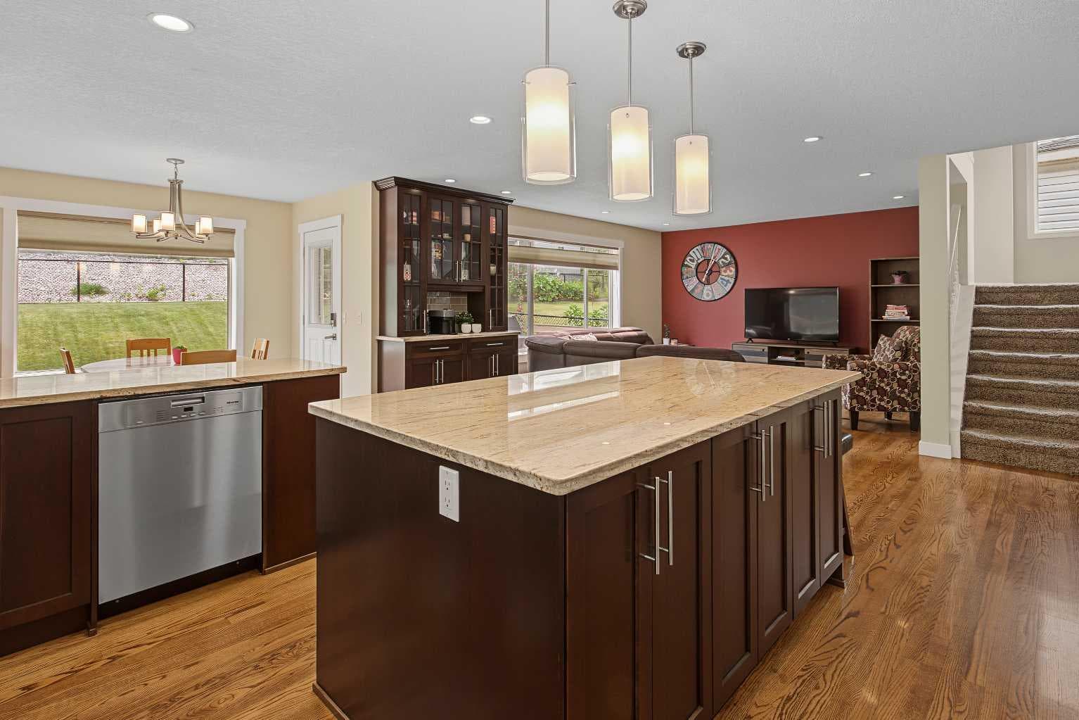 21 Edgebrook Park NW