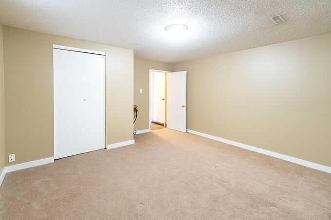 801 Canfield Way SW