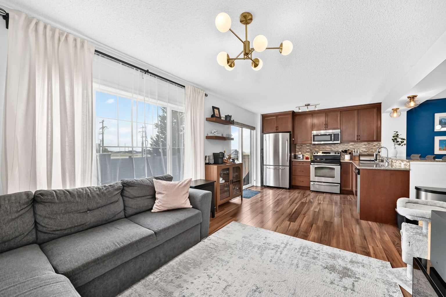 224 Viewpointe Terrace 