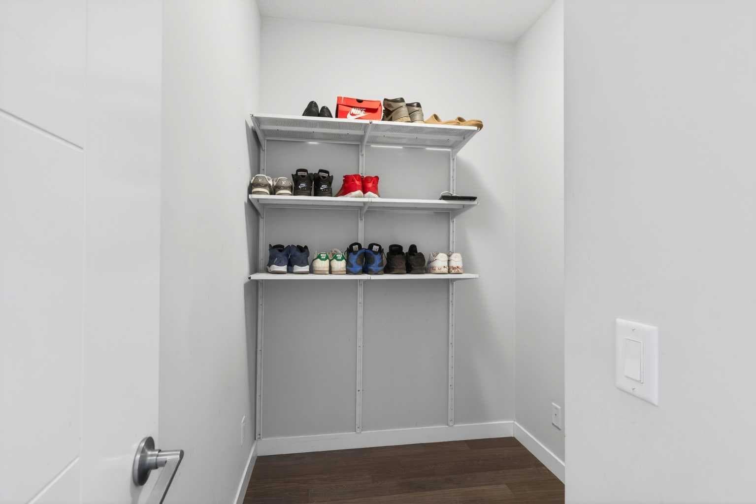 318, 8 Sage Hill Terrace NW