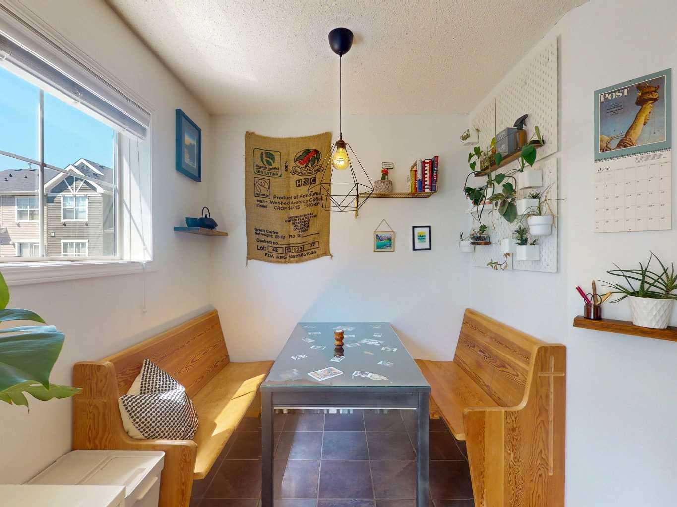 457 Elgin Gardens SE