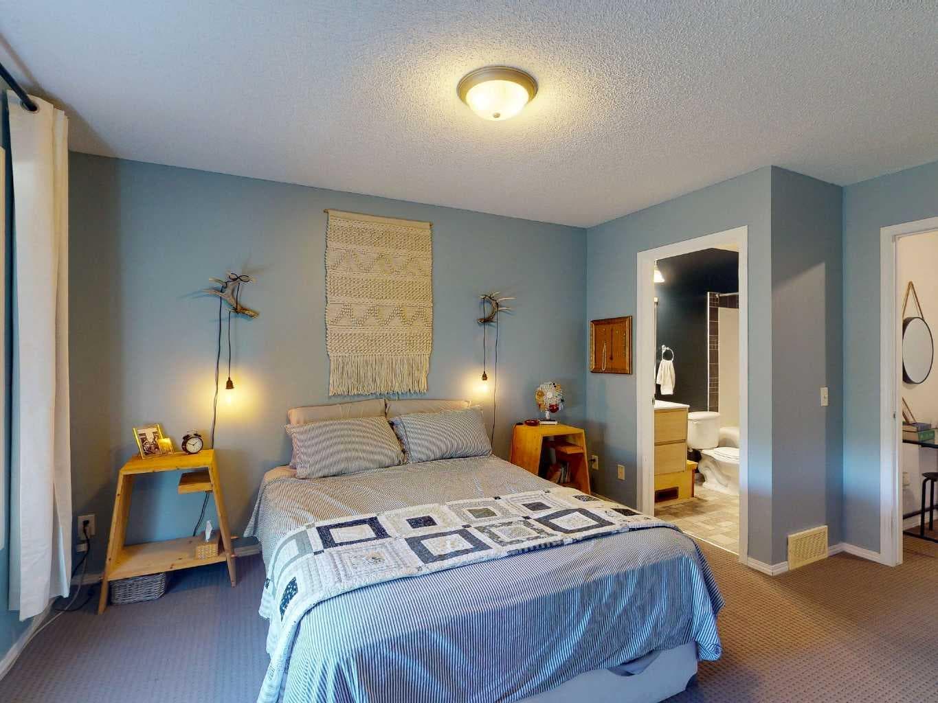 457 Elgin Gardens SE