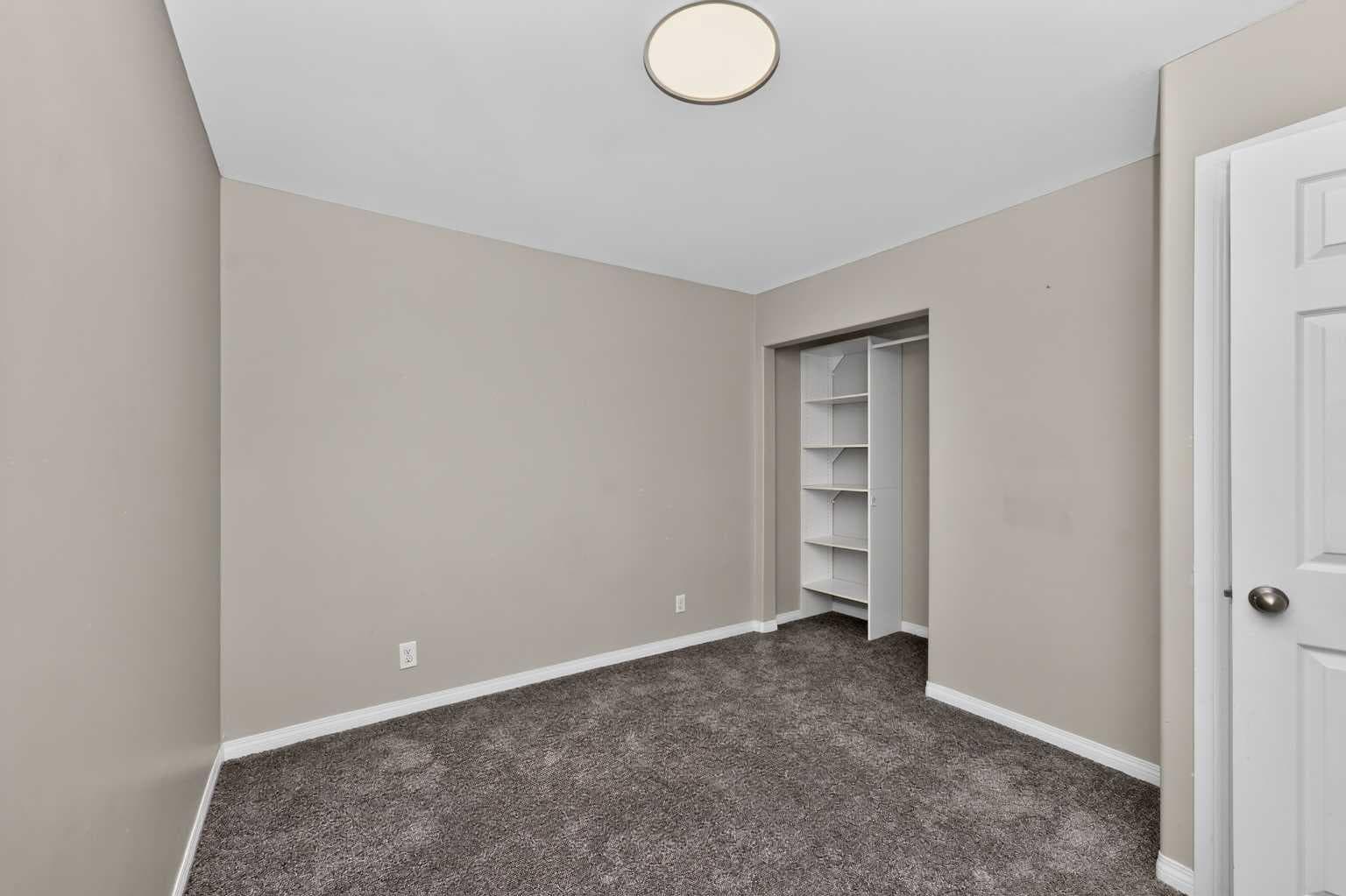 91 Emberdale Way SE
