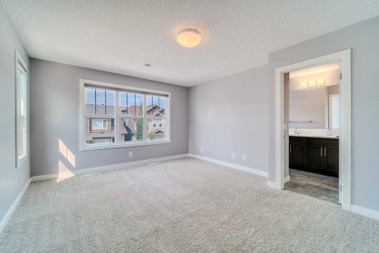 22 Sage Bluff Heights NW