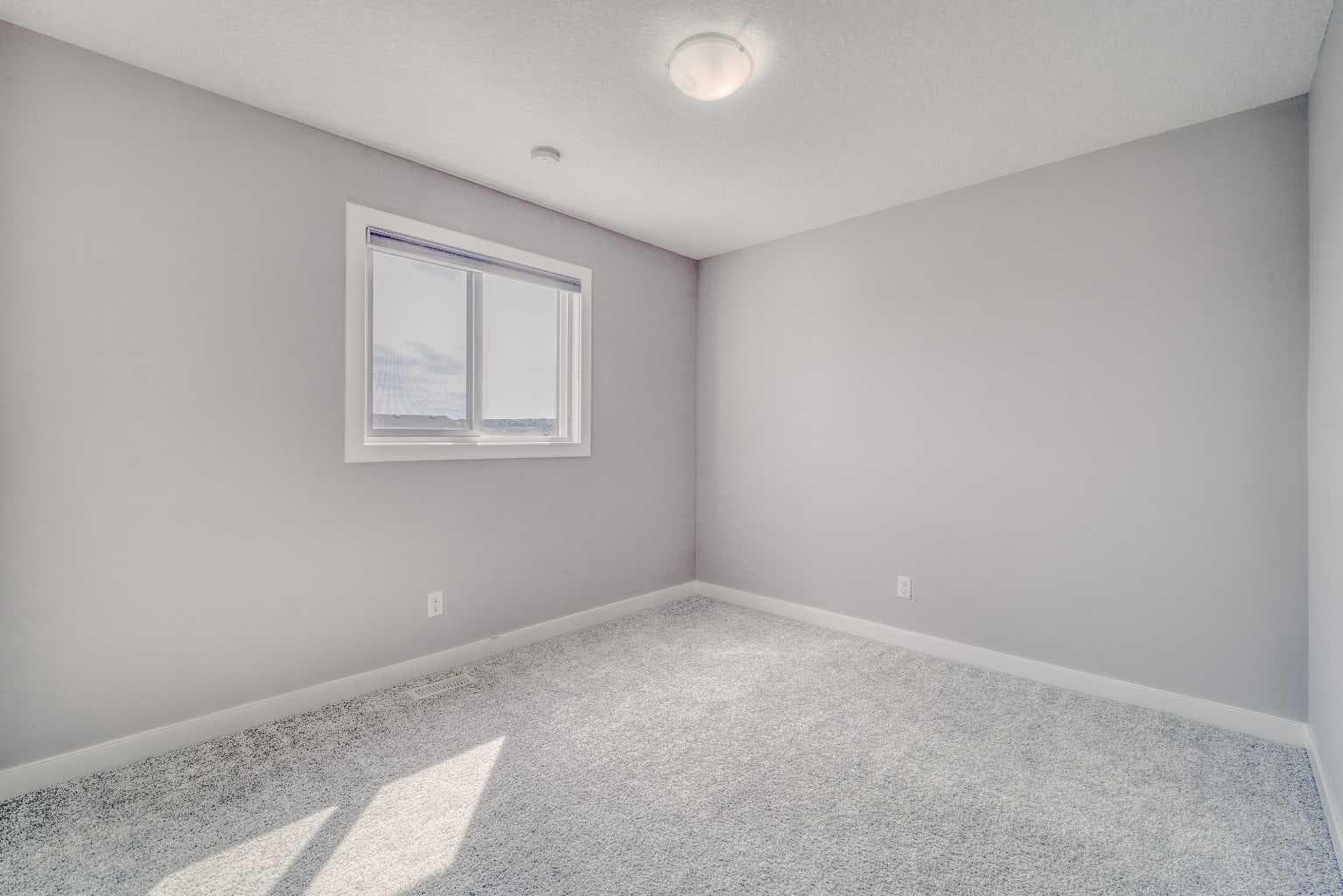 22 Sage Bluff Heights NW