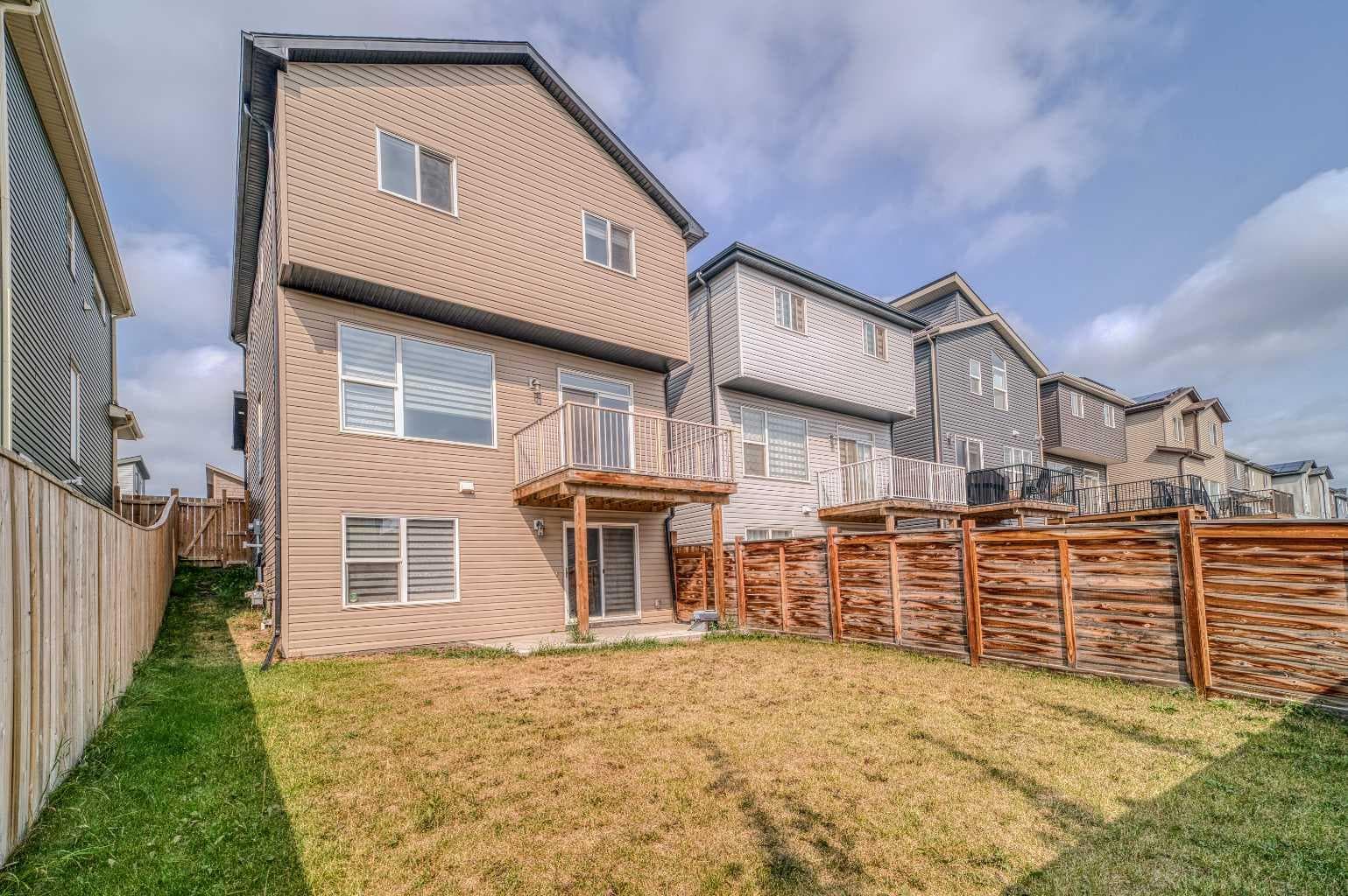 22 Sage Bluff Heights NW