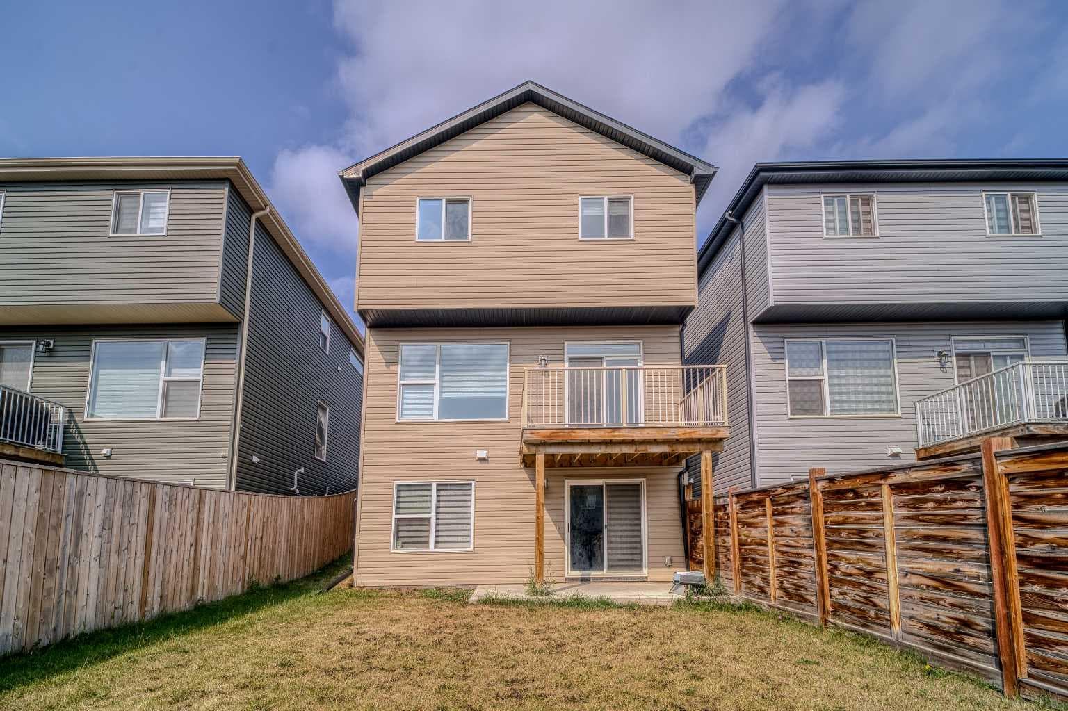 22 Sage Bluff Heights NW