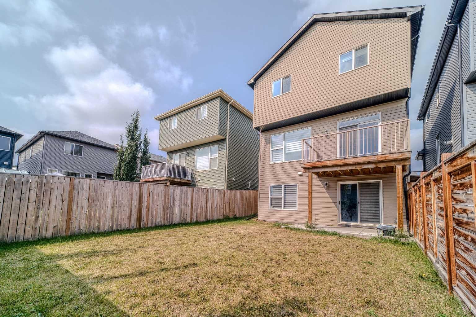 22 Sage Bluff Heights NW