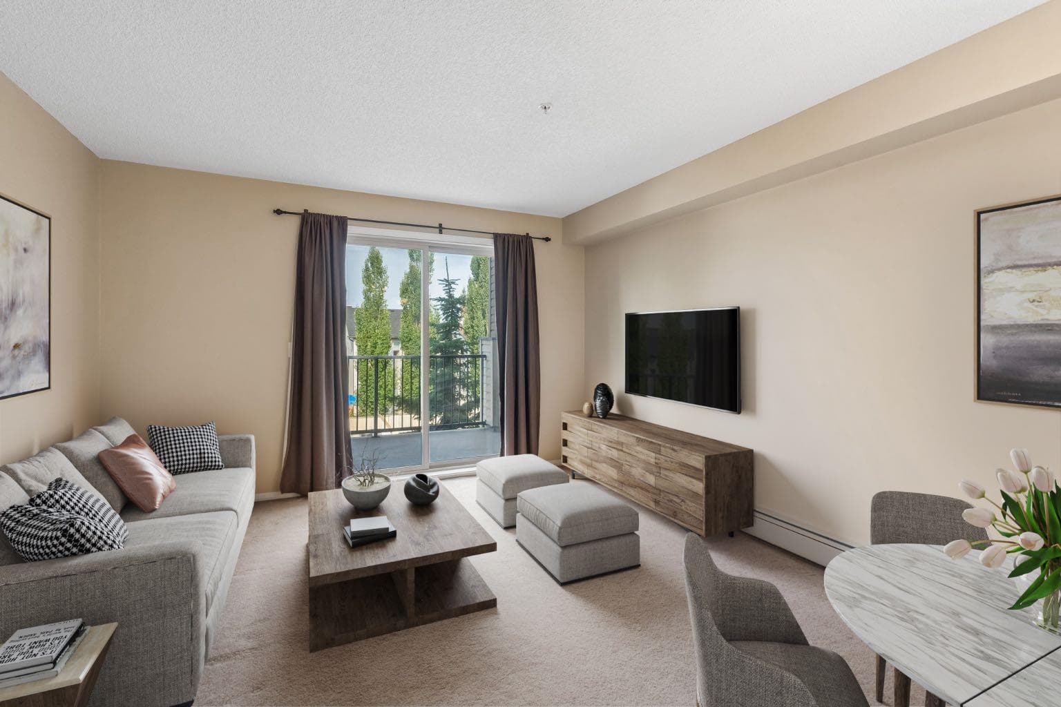 1305, 8 Bridlecrest Drive SW