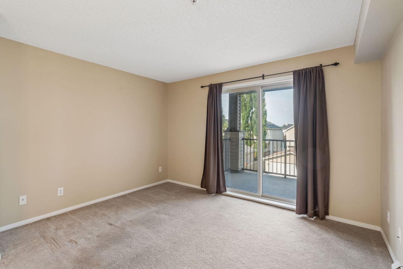 1305, 8 Bridlecrest Drive SW