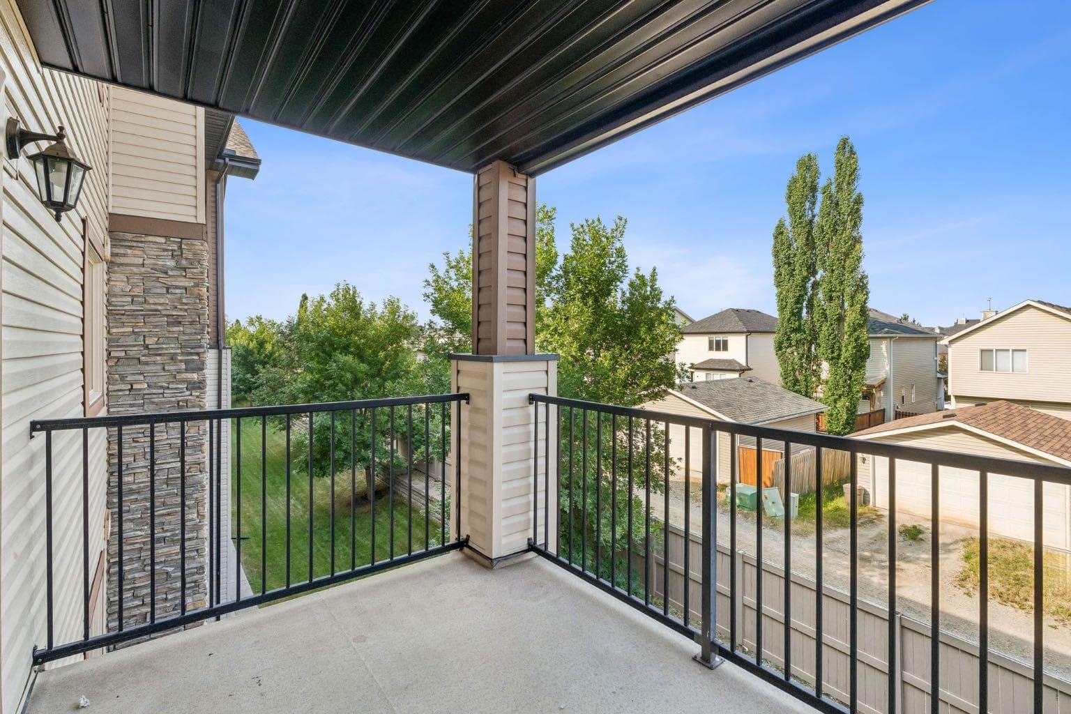 1305, 8 Bridlecrest Drive SW