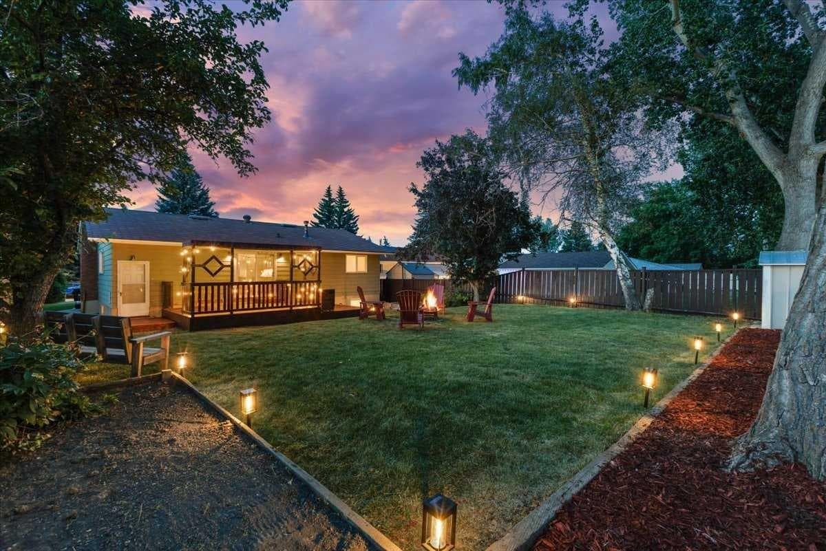 124 Oakmoor Place SW