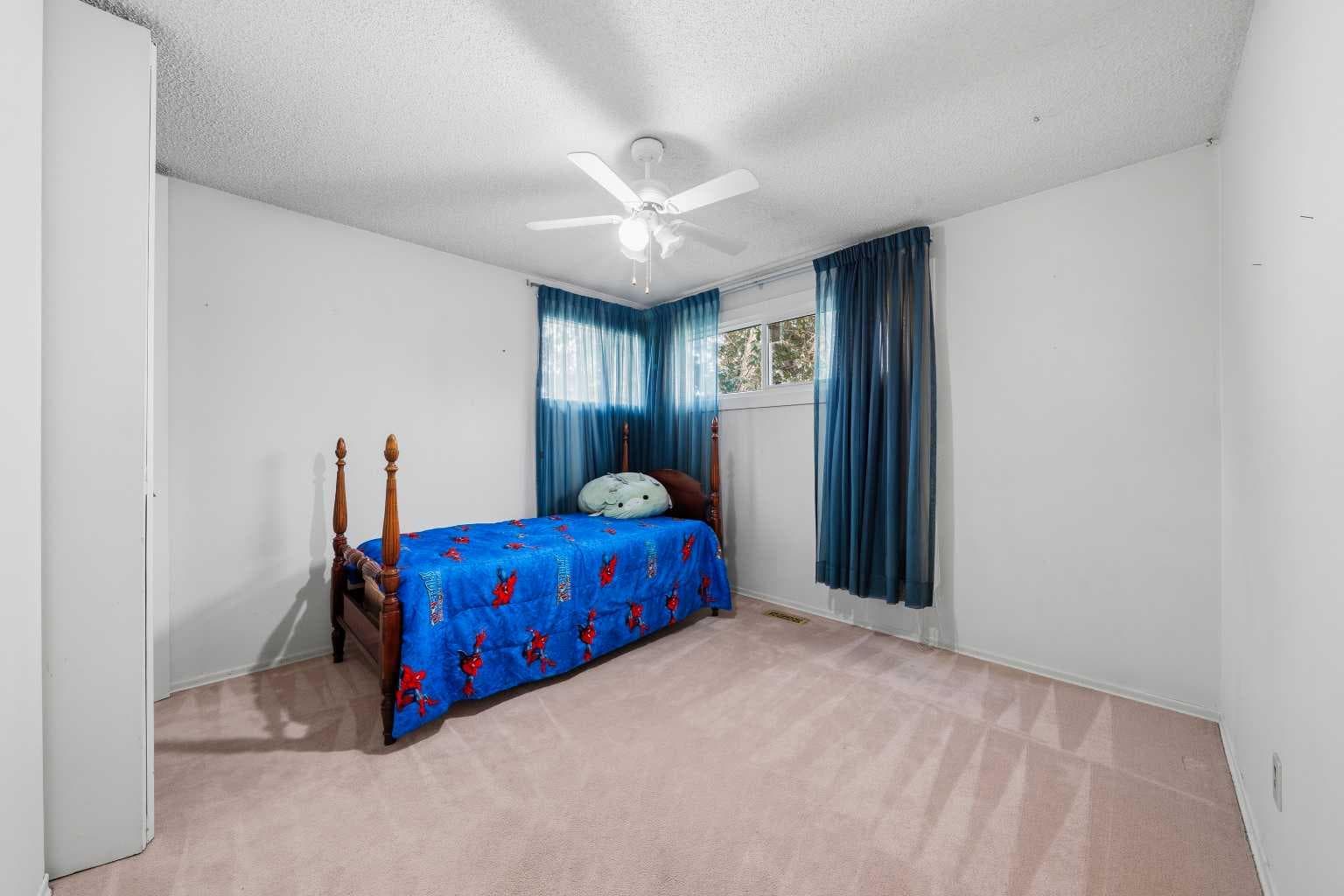 15 Glenview Drive SW