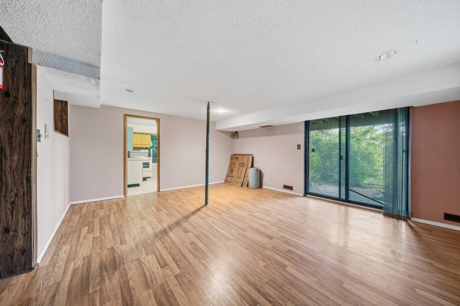 15 Glenview Drive SW