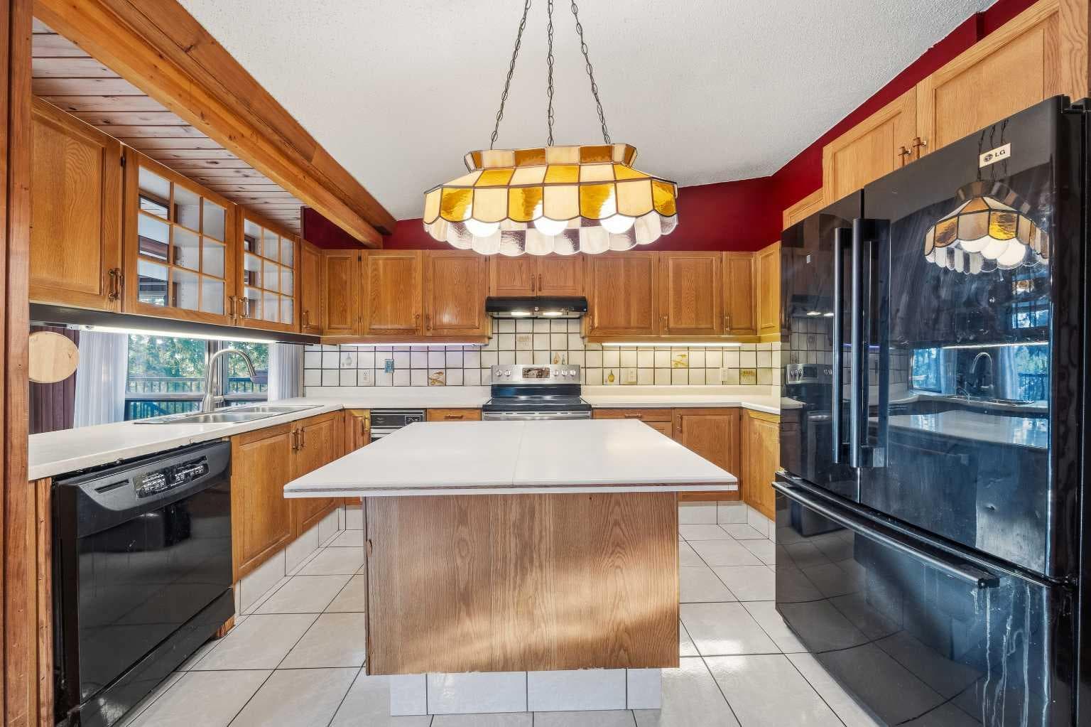 15 Glenview Drive SW