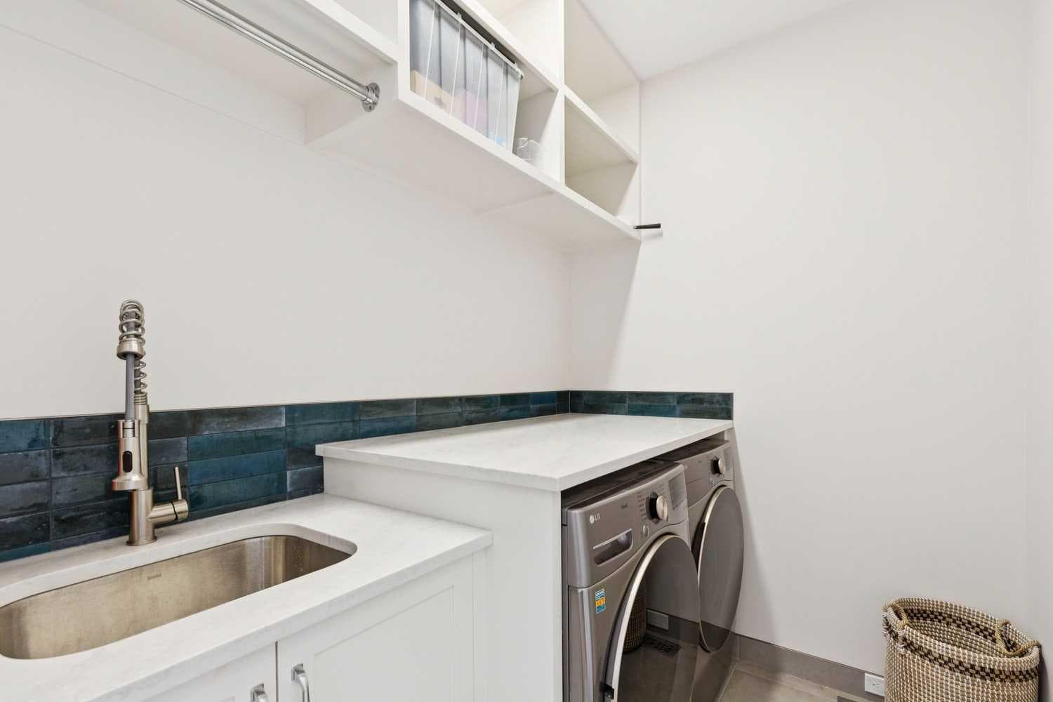 23 Elveden Park SW