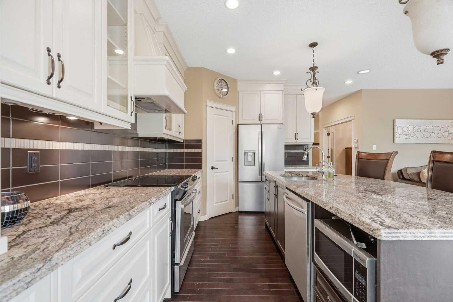 160 Brightoncrest Manor SE
