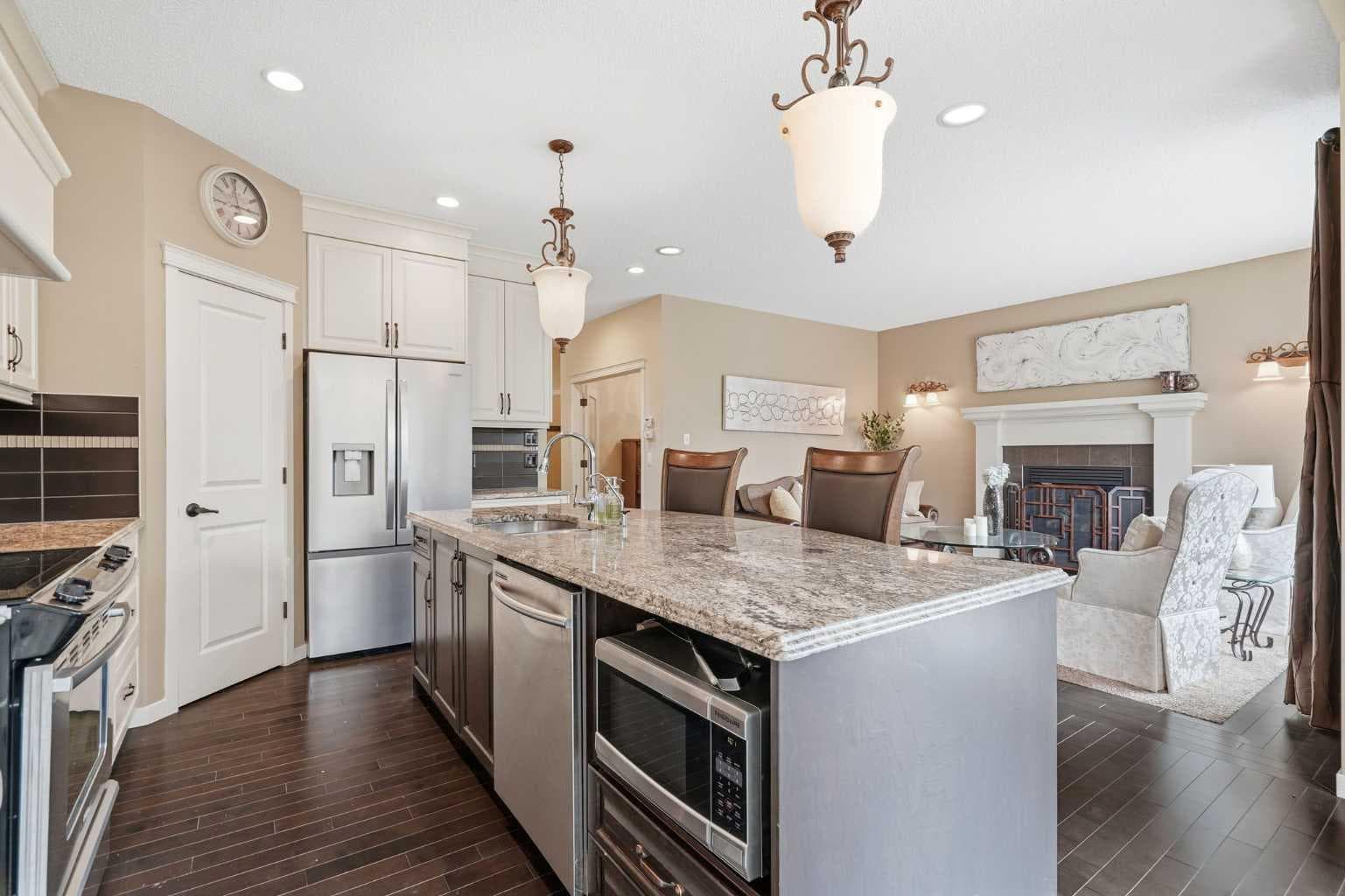 160 Brightoncrest Manor SE