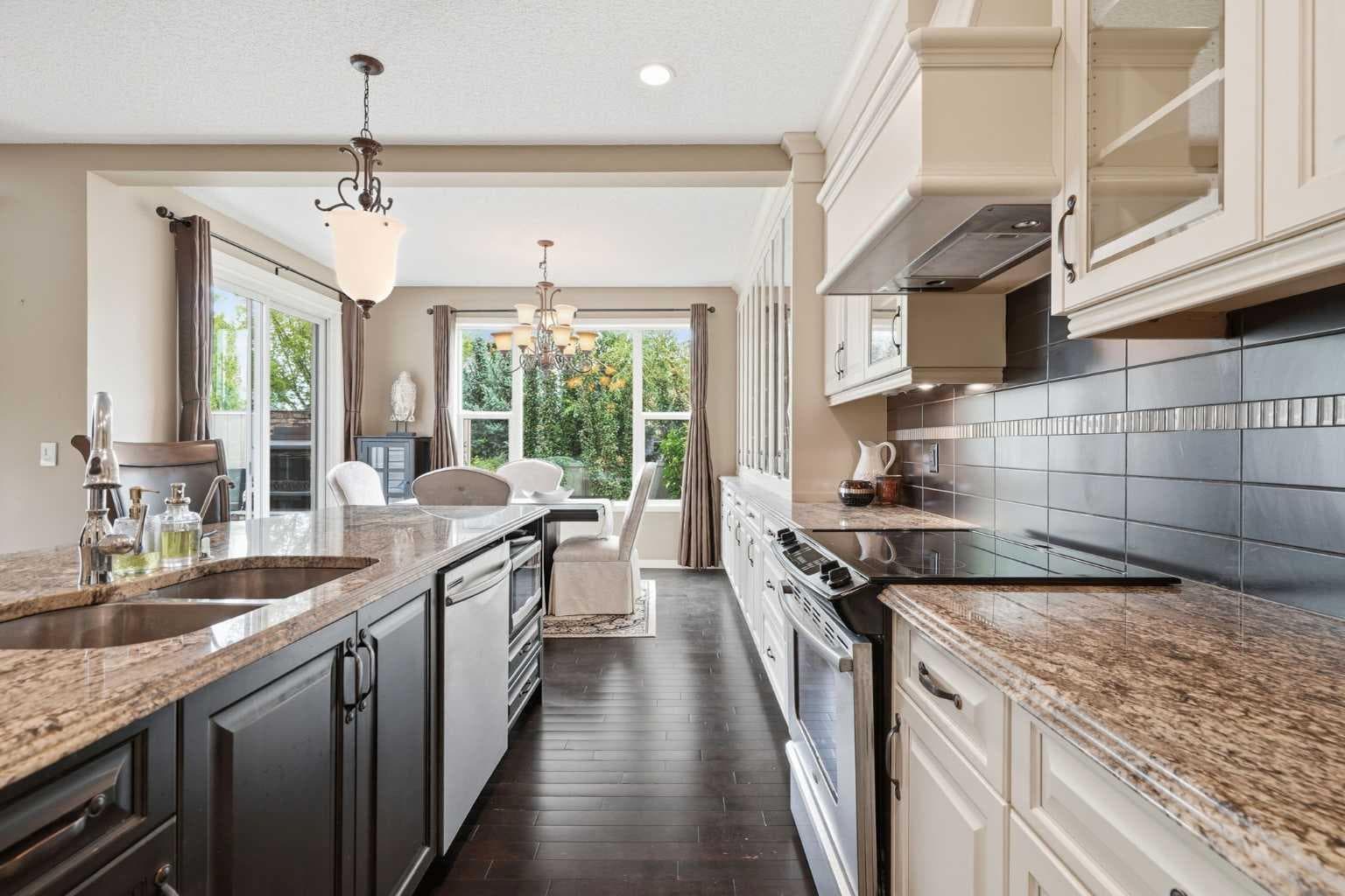 160 Brightoncrest Manor SE