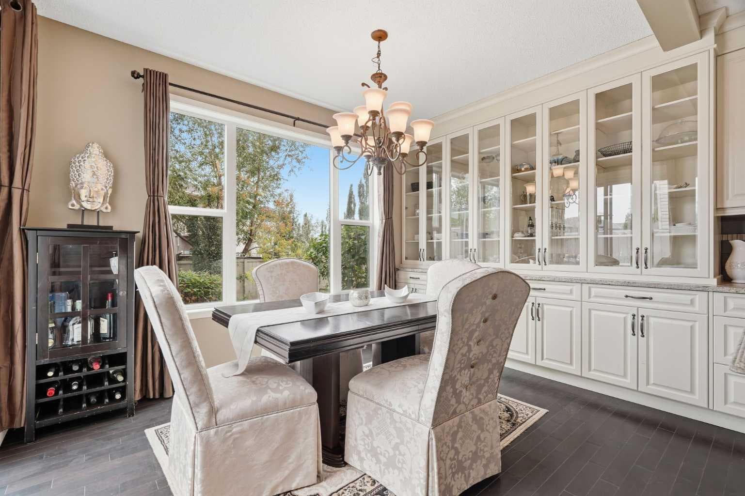 160 Brightoncrest Manor SE