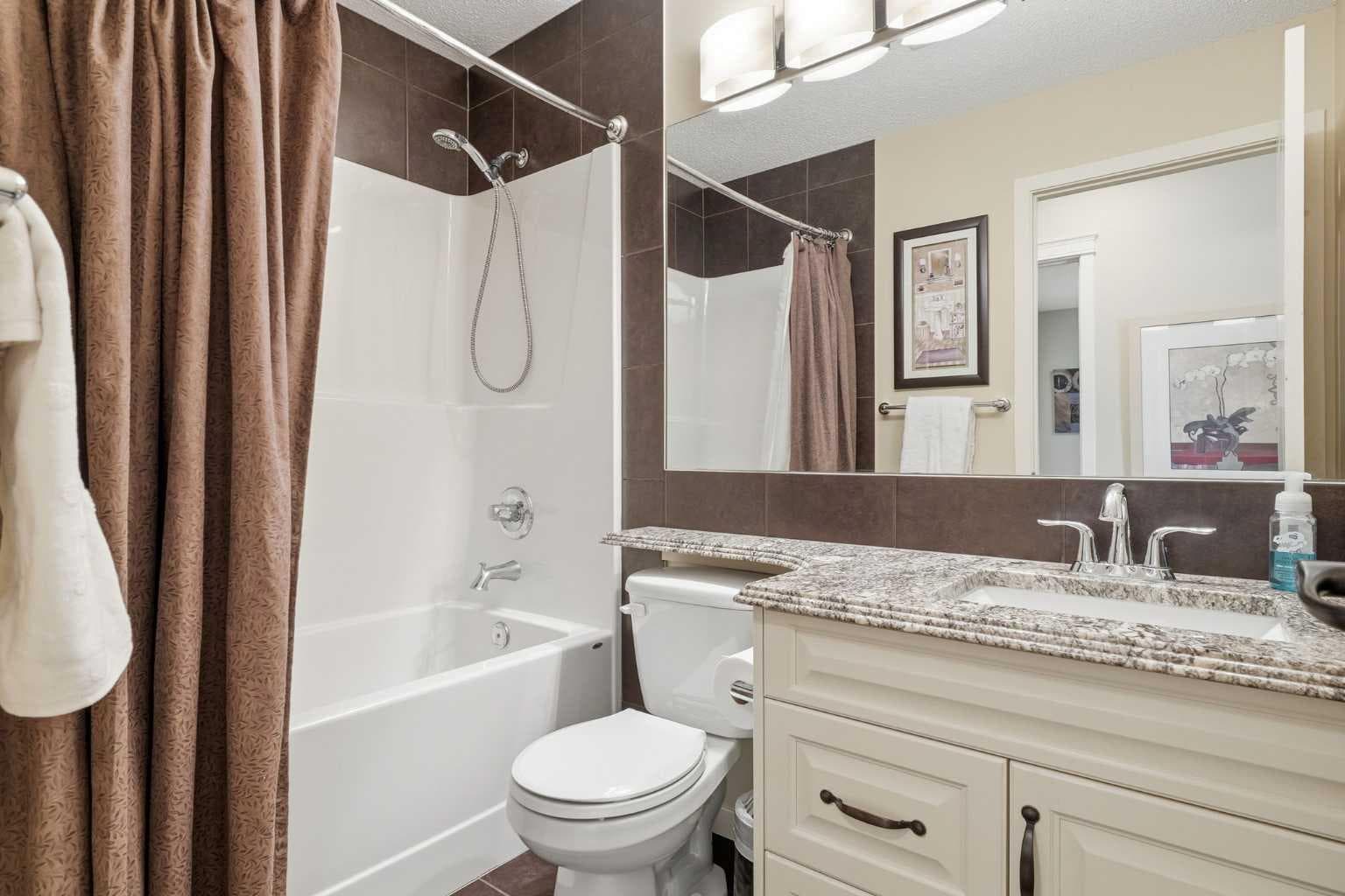 160 Brightoncrest Manor SE